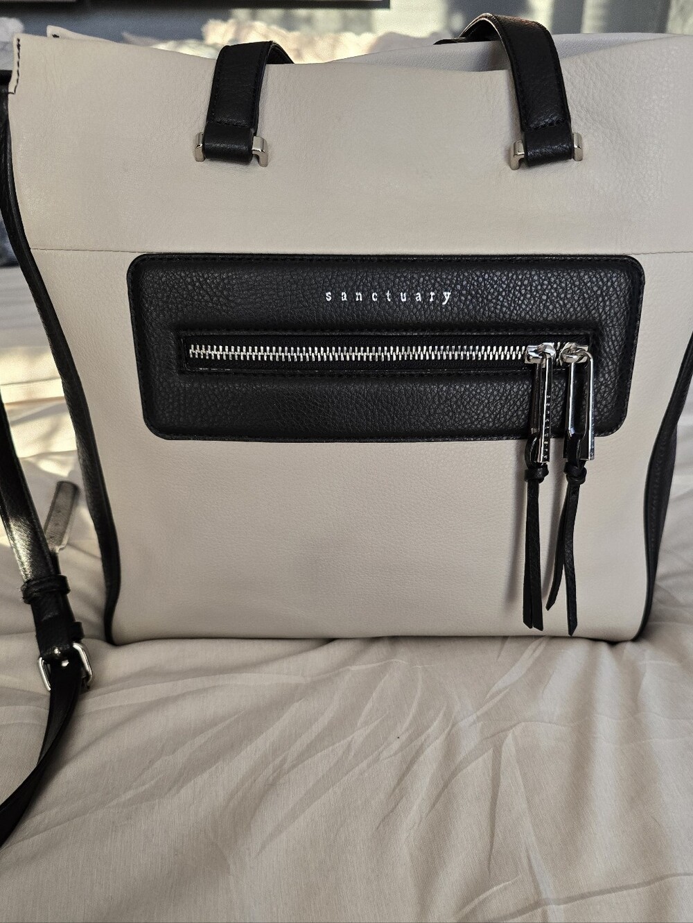 SANCTUARY Soft Leather Black & Bone High-Quality, Timeless Luxe Bag- Excellent